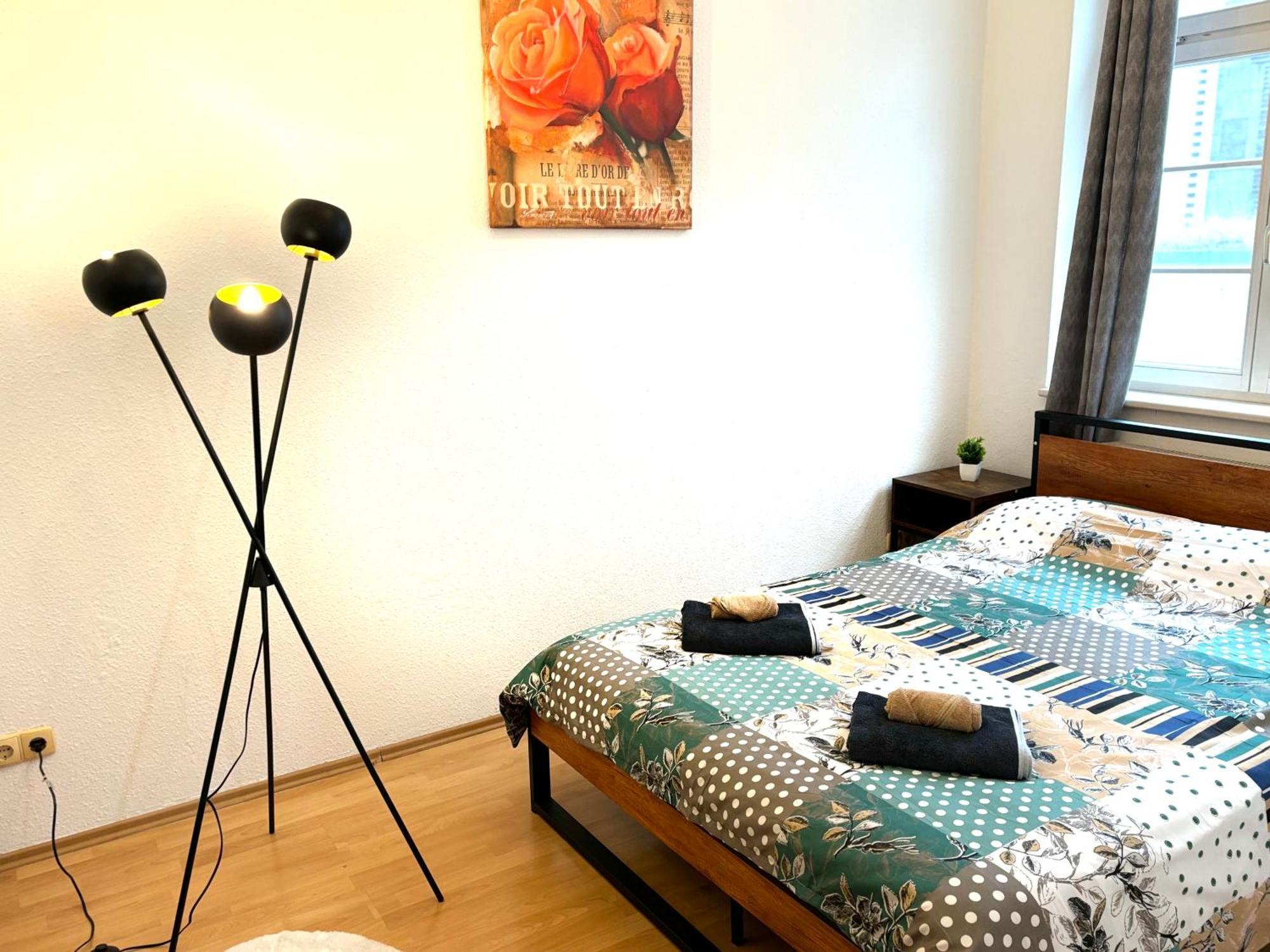 Piano Apartment Halle Center - Netflix - Free Wifi 2 Exterior foto